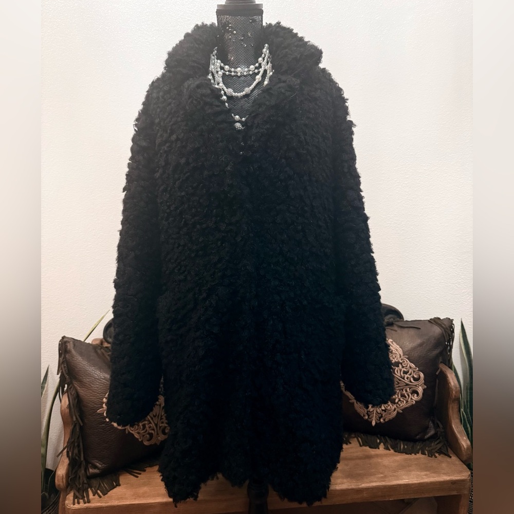Steve Madden Black Teddy Faux Fur Women's Coat With Leopard Lining Size 3XL